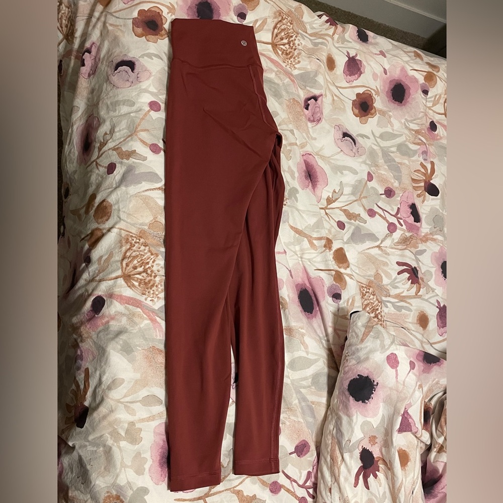 Lululemon wunder train high rise tights size 8